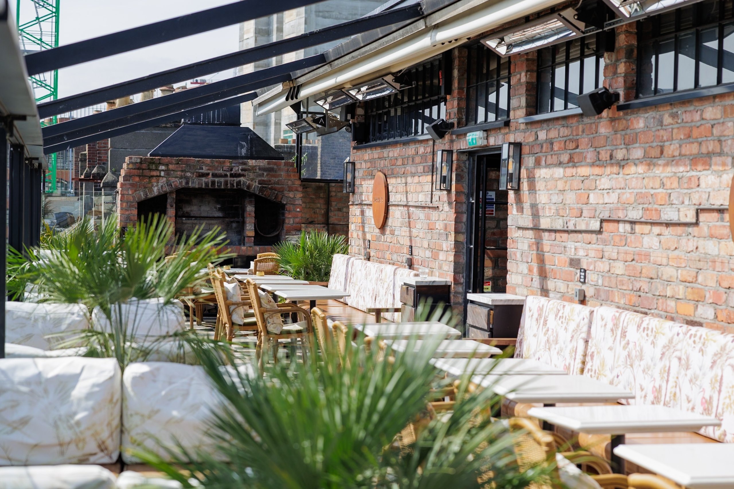 Outdoor seating at Sophie's
