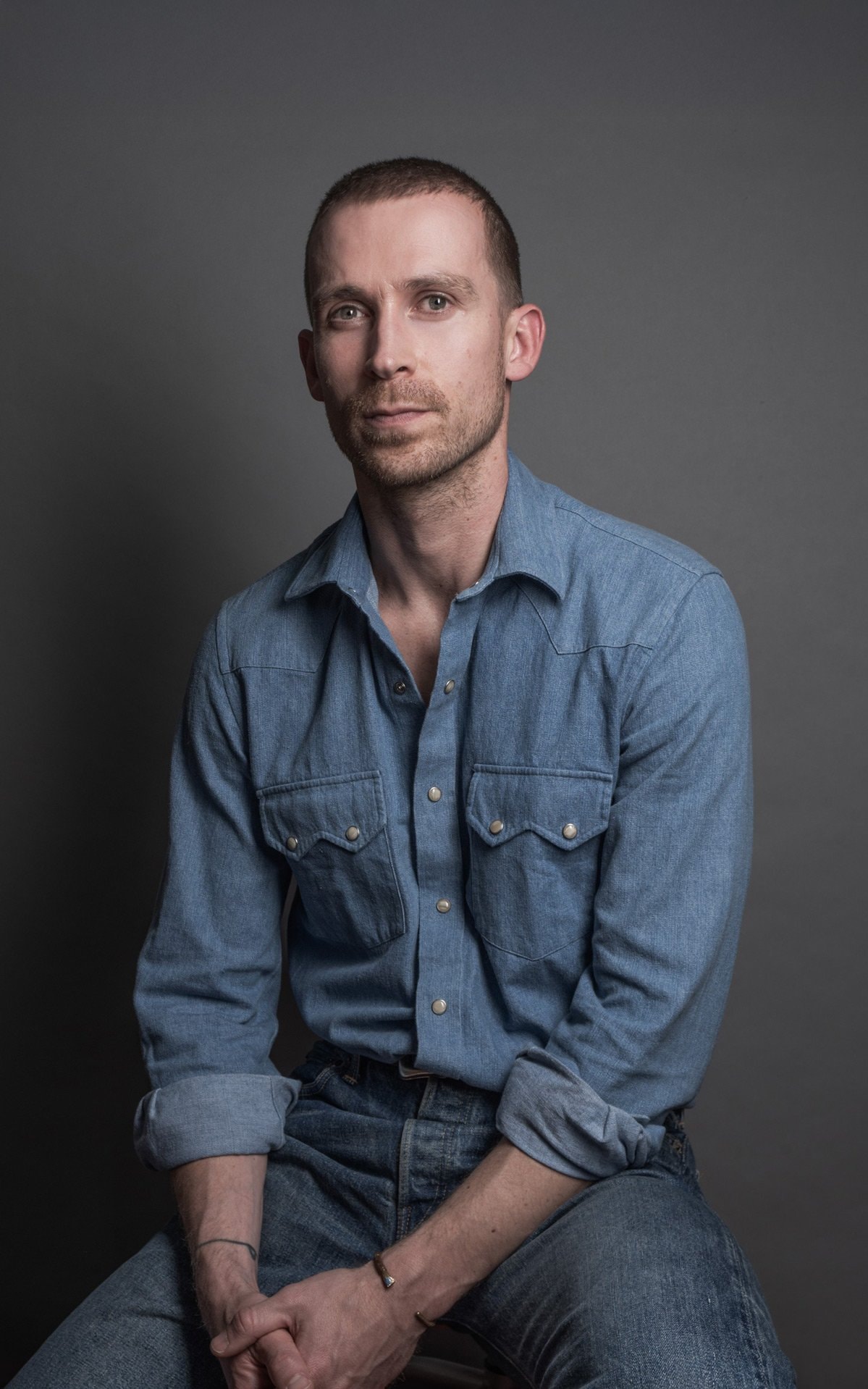Portrait of Thom Oosterhof, a partner of Dean Group